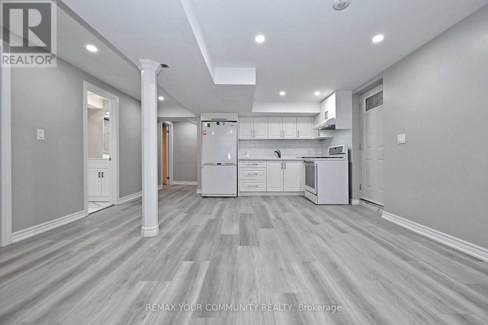 22 FAWCETT TRAIL, Toronto (Malvern) — photo 6