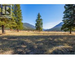 6800 Findlay Whitetail Lake Road, Fairmont Hot Springs, BC V0B1L2 Photo 17