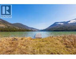 6800 Findlay Whitetail Lake Road, Fairmont Hot Springs, BC V0B1L2 Photo 19