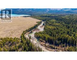 6800 Findlay Whitetail Lake Road, Fairmont Hot Springs, BC V0B1L2 Photo 9