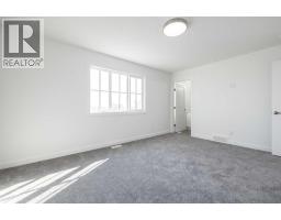 27 Nova Road, Cochrane, AB T4C3R5 Photo 16