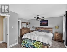 55 Fairweather Avenue thumbnail 13