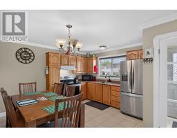 55 Fairweather Avenue thumbnail 3