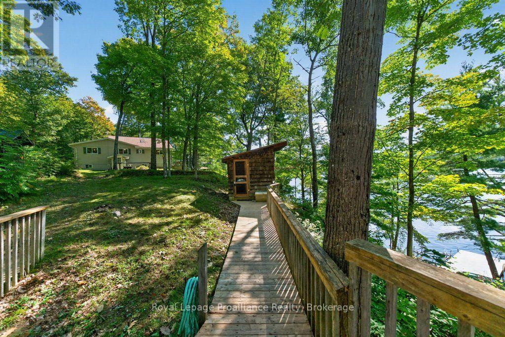 1239 Chimney Point Lane, North Frontenac, ON photo 32