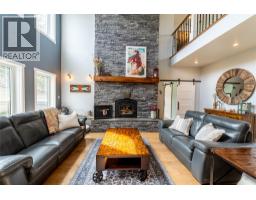 5pc Ensuite bath - 9066 253 Road, Dawson Creek, BC V0C2E0 Photo 10