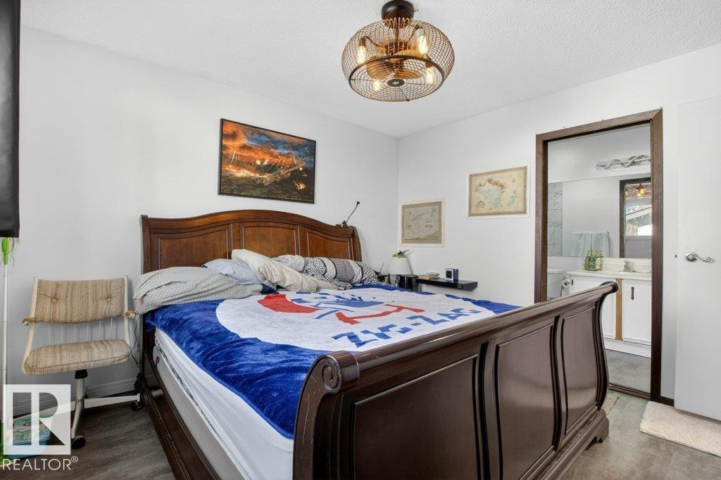 2104 145 AV NW photo 11