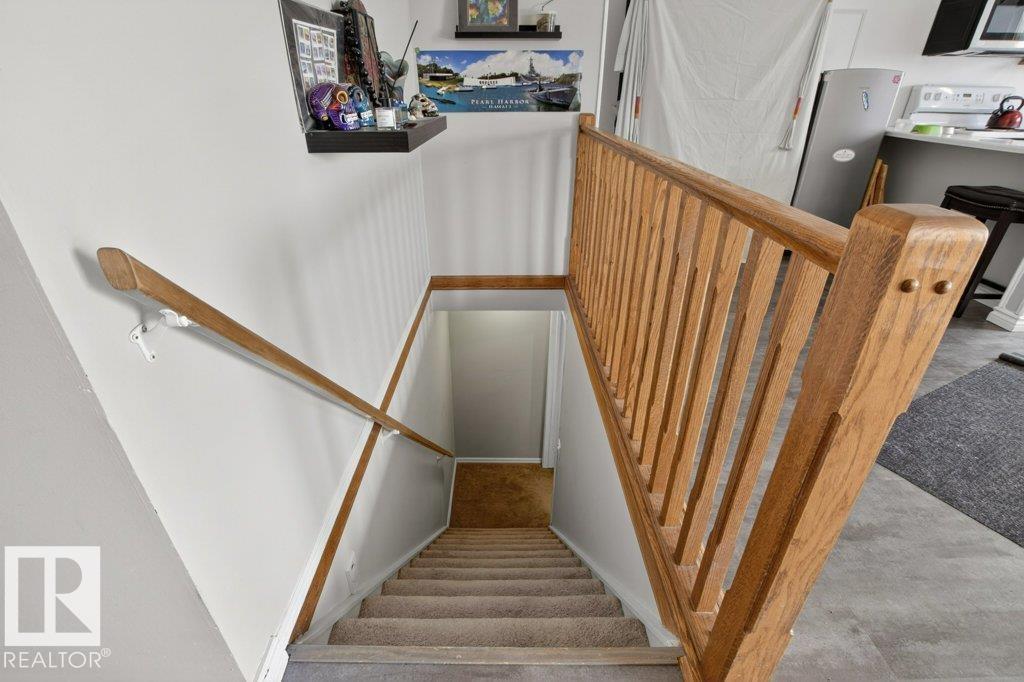 2104 145 AV NW photo 16