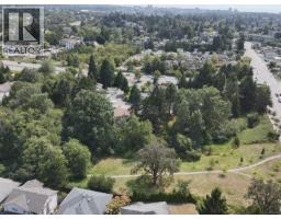 27 610 Mckenzie Ave, Saanich, BC V8Z2A7 Photo 30