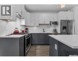 5795 Wales Street, Vancouver, BC V5R0E6 Photo 6