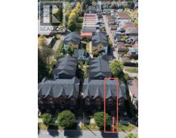 5795 Wales Street, Vancouver, BC V5R0E6 Photo 37