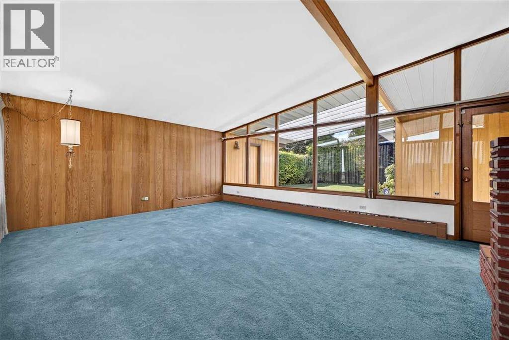 5007 14A Street SW - photo 5