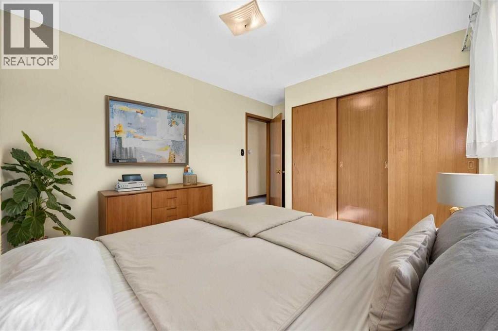 5007 14A Street SW - photo 26
