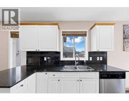 157 Saratoga Close Ne, Calgary, AB T1Y7A1 Photo 15