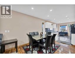 4pc Bathroom - 157 Saratoga Close Ne, Calgary, AB T1Y7A1 Photo 11