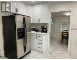 3184 Mosley Street, Wasaga Beach, ON L9Z1V4 Photo 11
