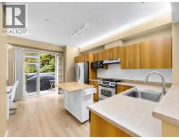 26 9229 University Crescent, Burnaby, BC V5A4Z2 Photo 12