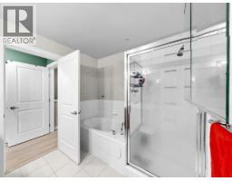 26 9229 University Crescent, Burnaby, BC V5A4Z2 Photo 21