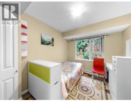 26 9229 University Crescent, Burnaby, BC V5A4Z2 Photo 23