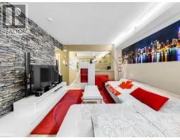 26 9229 University Crescent, Burnaby, BC V5A4Z2 Photo 9