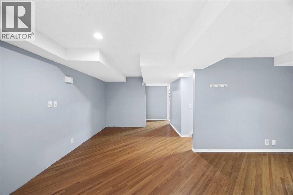 6824 43 Avenue NE - 31