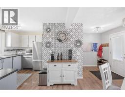 6824 43 Avenue NE - photo 5