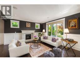 358 W 15th Street, North Vancouver, BC V7M1S5 Photo 6