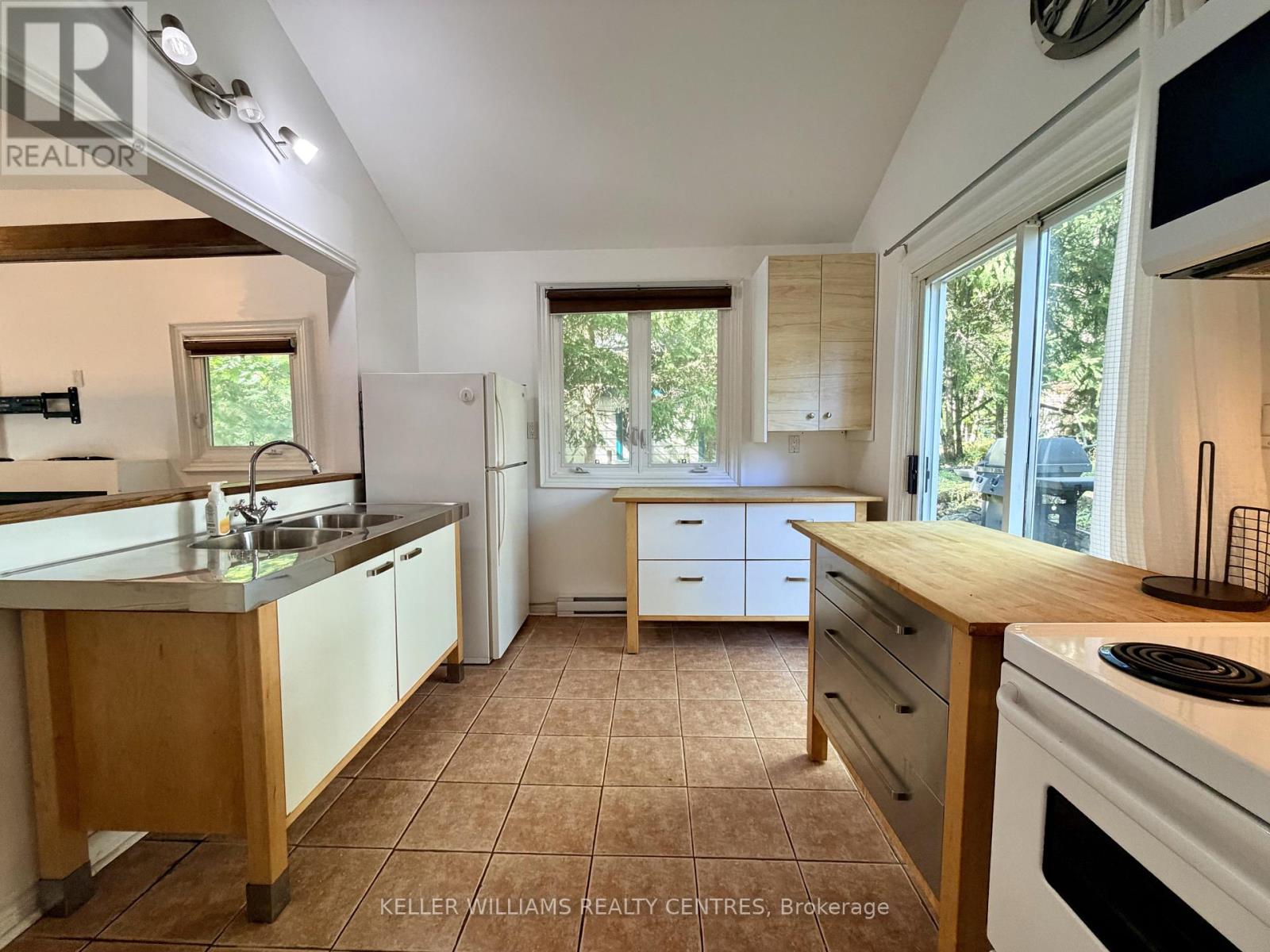 113 OLIVER DRIVE, Tiny — photo 12