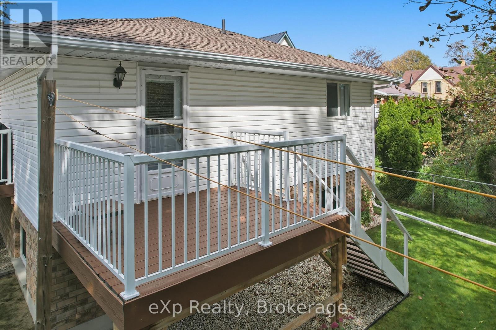 565 9TH STREET - Image 24