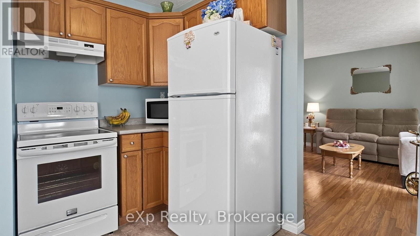 565 9TH STREET - 7