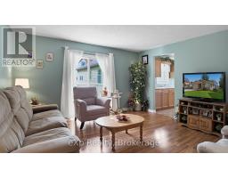 Laundry room - 565 9th Street, Hanover, ON N4N1M3 Photo 8