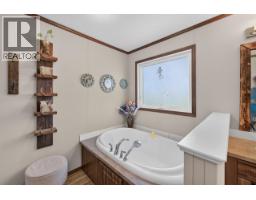 13137 Wright Road, Charlie Lake, BC V0C1H0 Photo 29