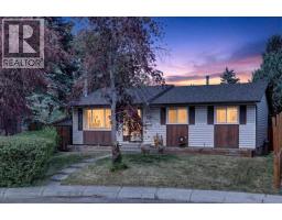 136 Templeview Place NE - photo 1