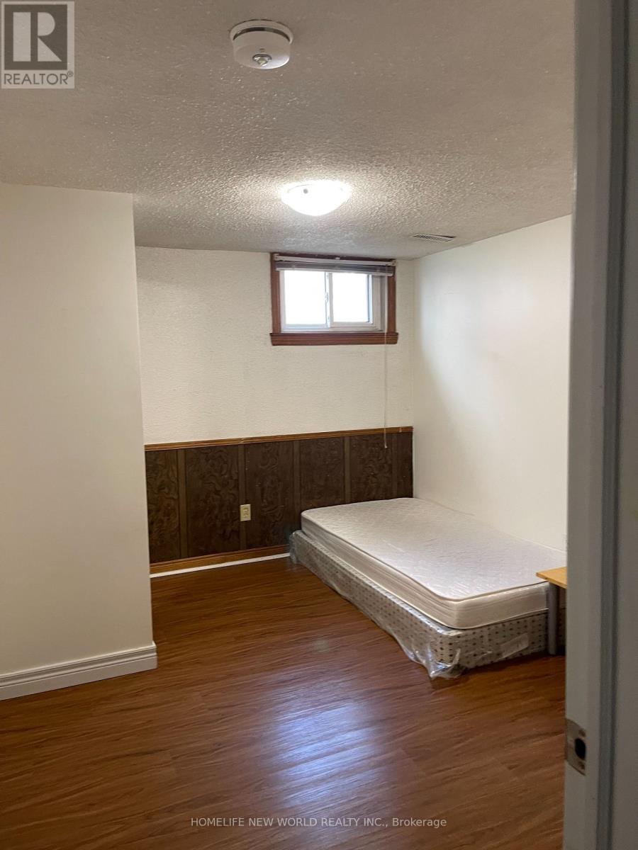 2 ARKONA DRIVE - 18