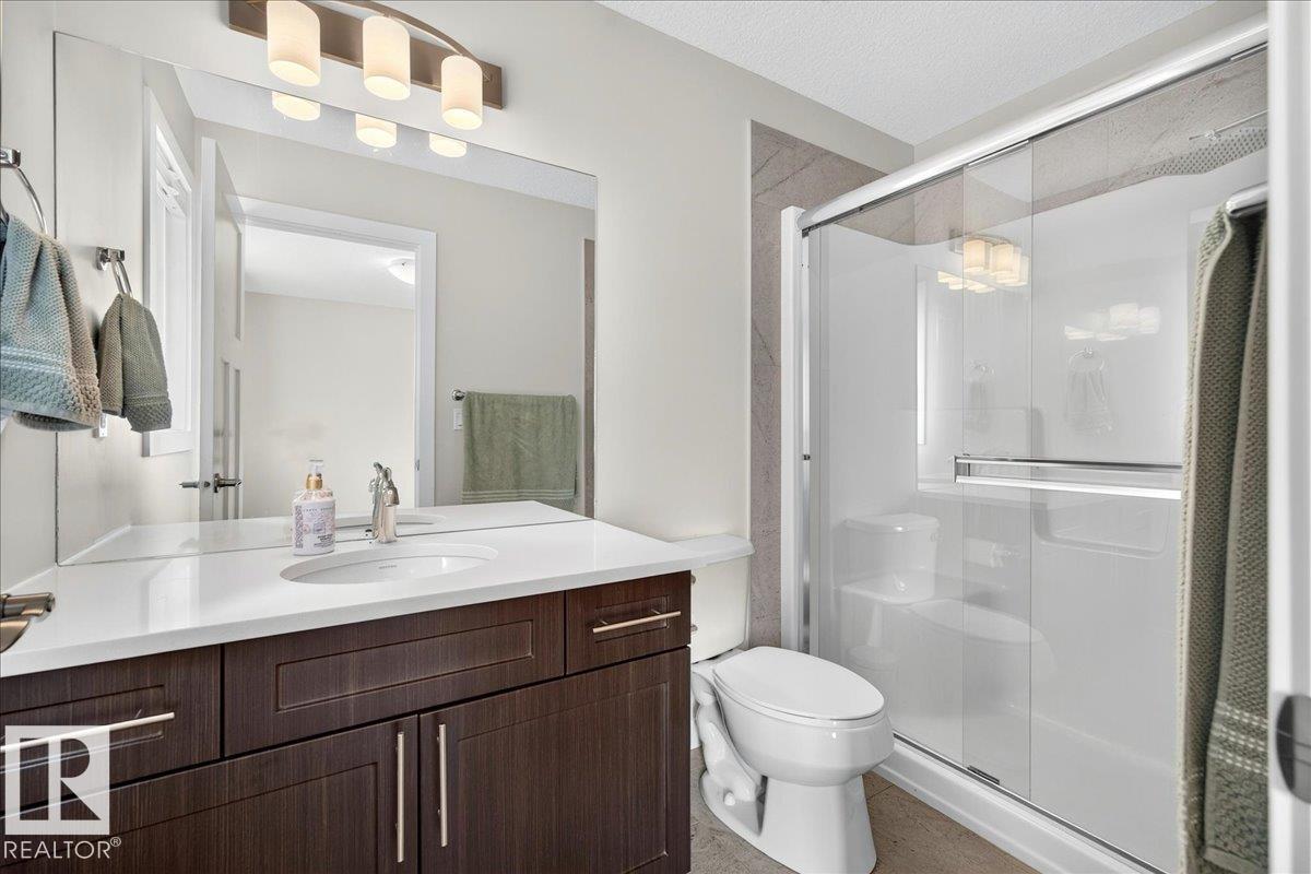 100 MEADOWLAND CR - 23