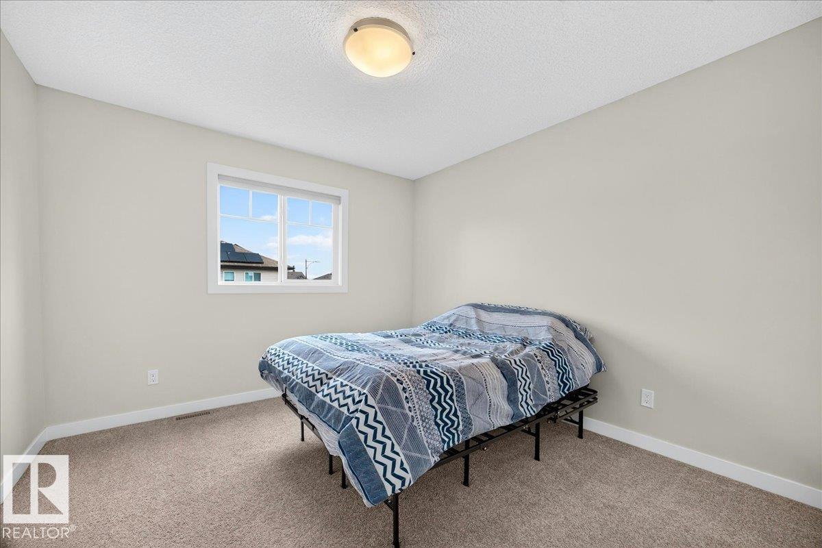 100 MEADOWLAND CR - 27