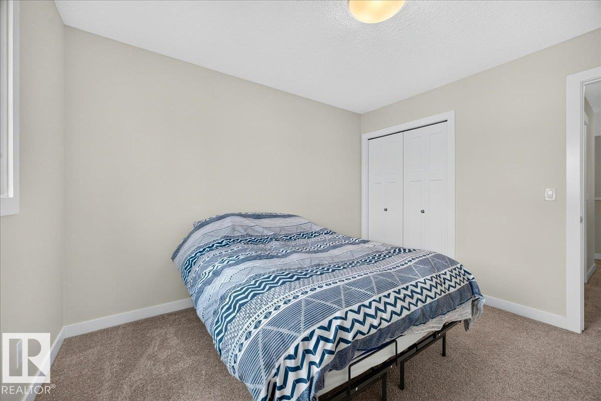 100 MEADOWLAND CR - 28