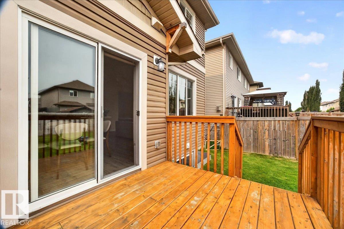 100 MEADOWLAND CR - 43
