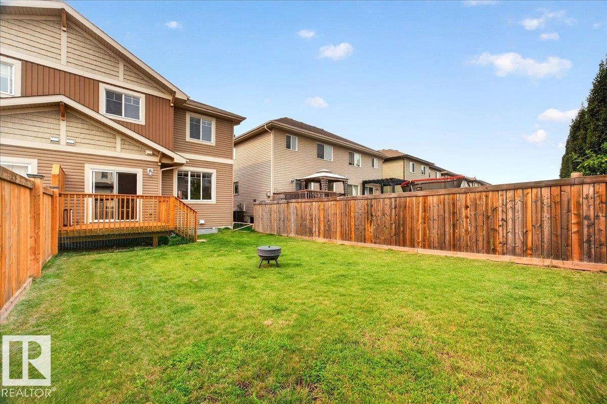 100 MEADOWLAND CR - 46