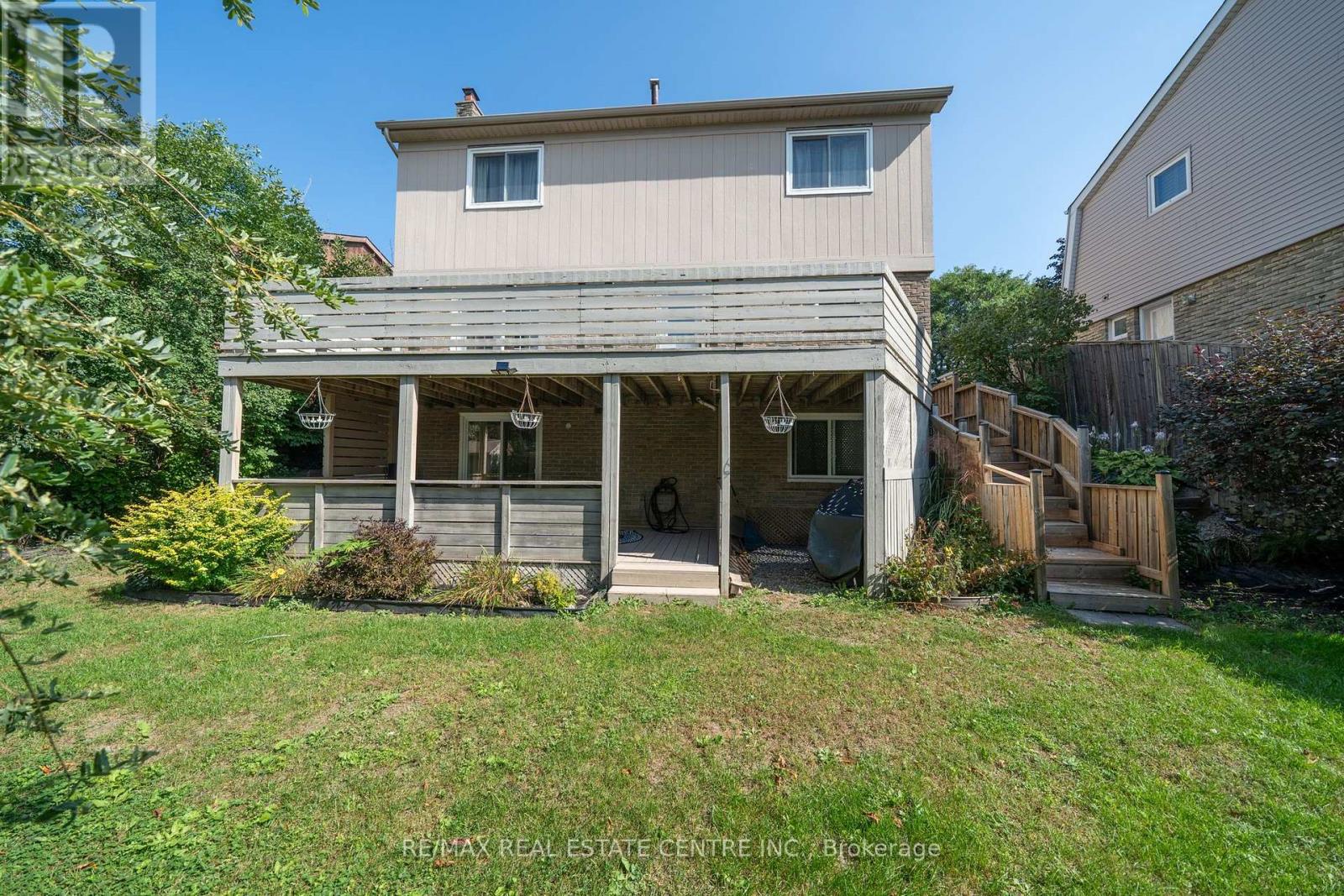 44 MADELAINE CRESCENT - 50