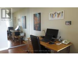 1702 - 50 Quebec Avenue, Toronto, ON M6P4B4 Photo 18
