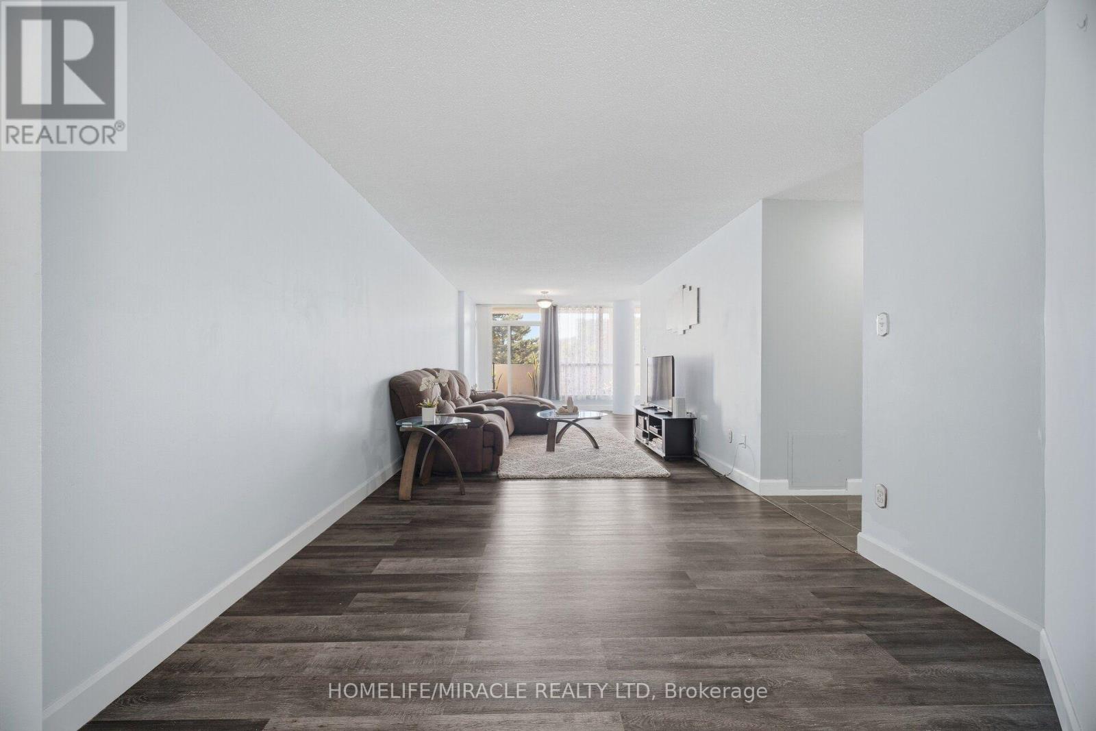 206 - 1 ROWNTREE ROAD, Toronto (Mount Olive-Silverstone-Jamestown) — photo 11