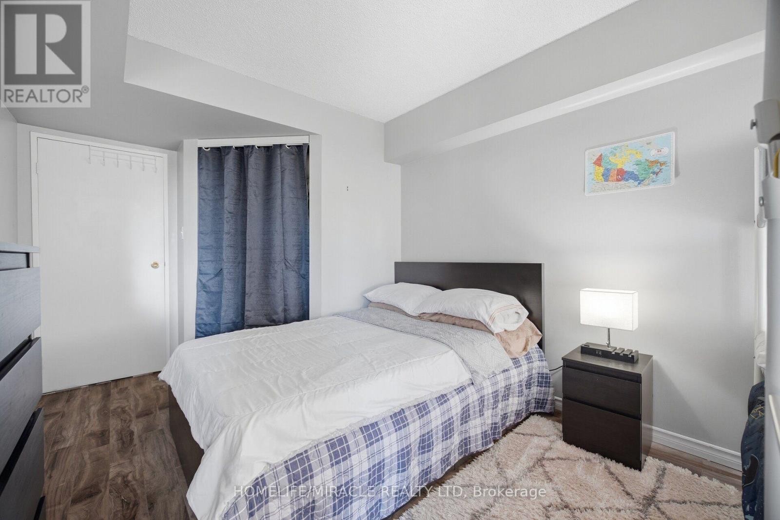 #206 1 ROWNTREE ROAD - Image 34