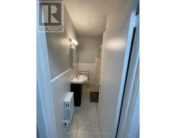 B12 - 33 Flamborough Drive, Toronto, ON M6M2R5 Photo 10