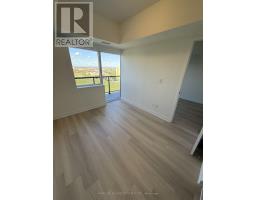 1011 - 2825 Jane Street, Toronto, ON M3N2J5 Photo 6