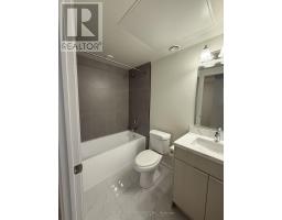 1011 - 2825 Jane Street, Toronto, ON M3N2J5 Photo 8