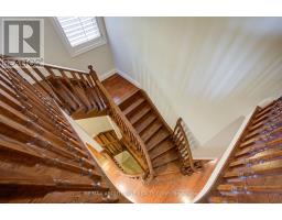 2435 Hertfordshire Way, Oakville, ON L6H7M8 Photo 22