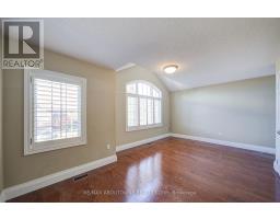 2435 Hertfordshire Way, Oakville, ON L6H7M8 Photo 24