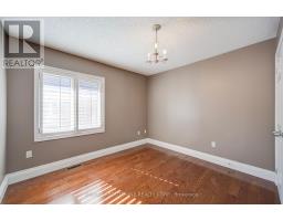 2435 Hertfordshire Way, Oakville, ON L6H7M8 Photo 29