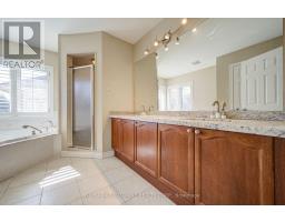 2435 Hertfordshire Way, Oakville, ON L6H7M8 Photo 32