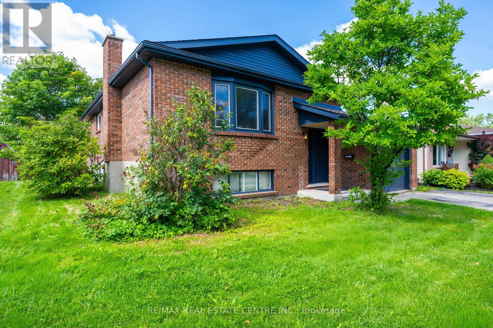 141 CEDAR CREST STREET, Kitchener — photo 4